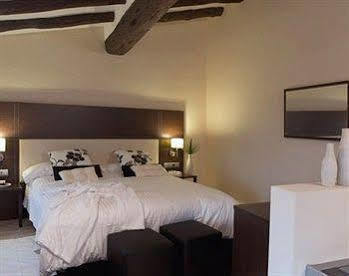 La Heredad Mas Collet Capsanes Exterior photo
